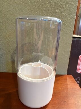 Brand Nee YOOLEN’s Toothbrush Holder with Cover -360 Rotating and 4 spaces